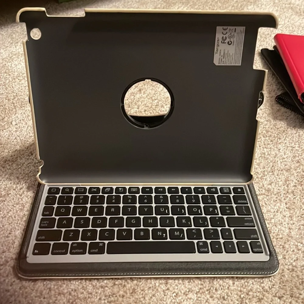 Targus keyboard gentle used.